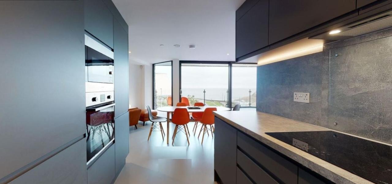 3 The View Apartments Ilfracombe - Hot Tub, Parking, Lift, Ev Kültér fotó