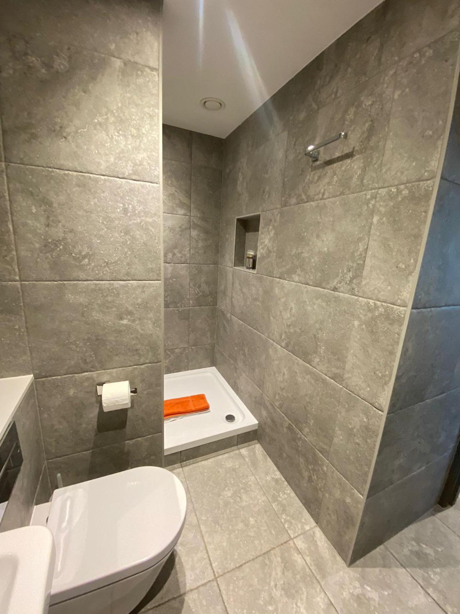 3 The View Apartments Ilfracombe - Hot Tub, Parking, Lift, Ev Kültér fotó
