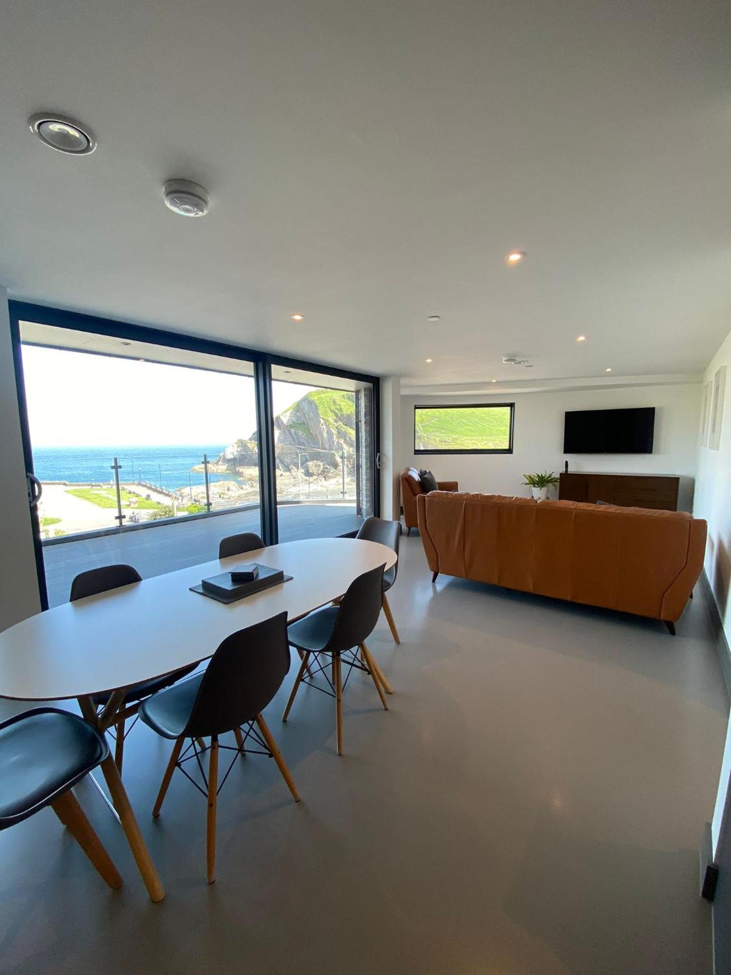 3 The View Apartments Ilfracombe - Hot Tub, Parking, Lift, Ev Kültér fotó