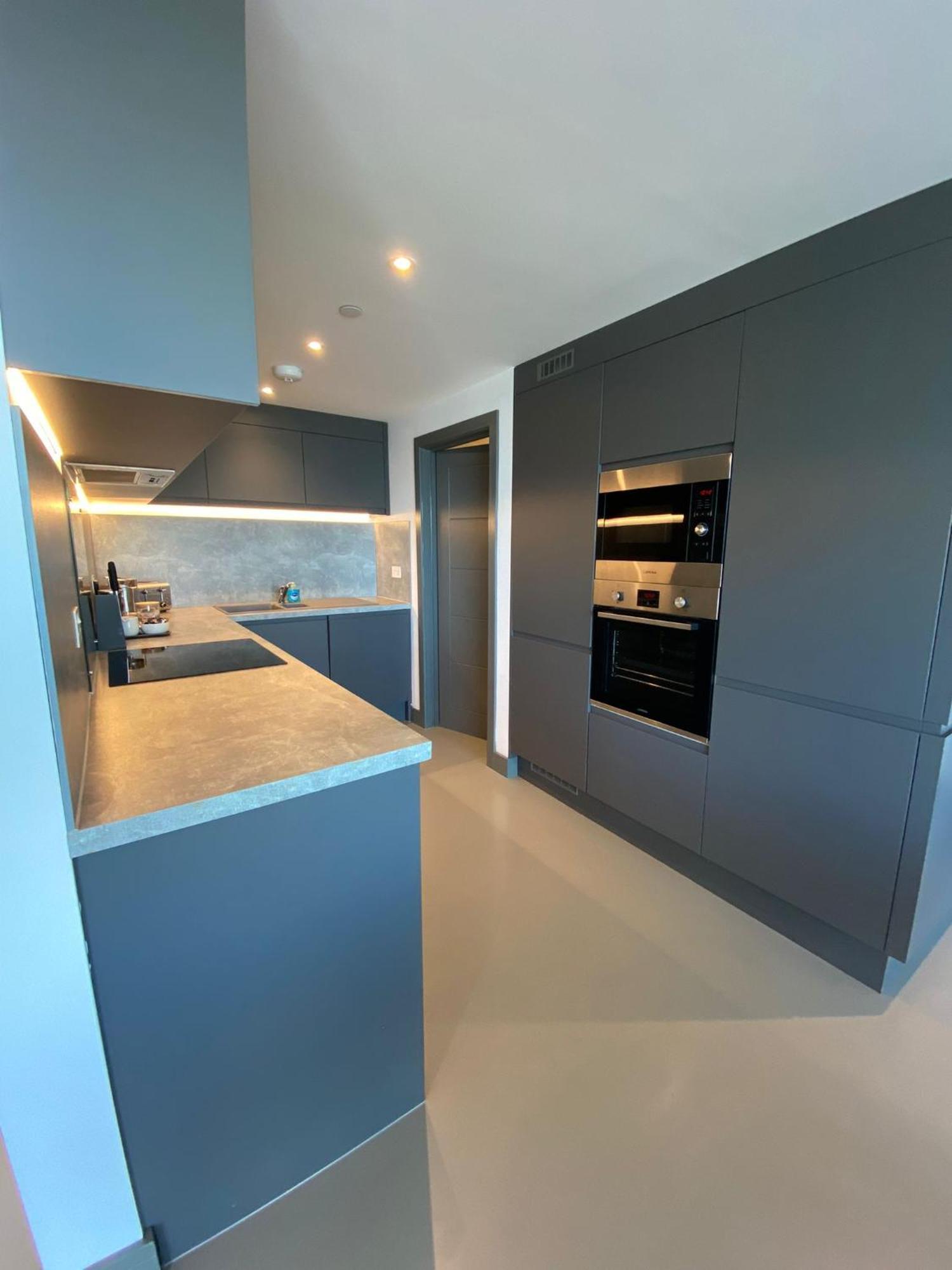 3 The View Apartments Ilfracombe - Hot Tub, Parking, Lift, Ev Kültér fotó